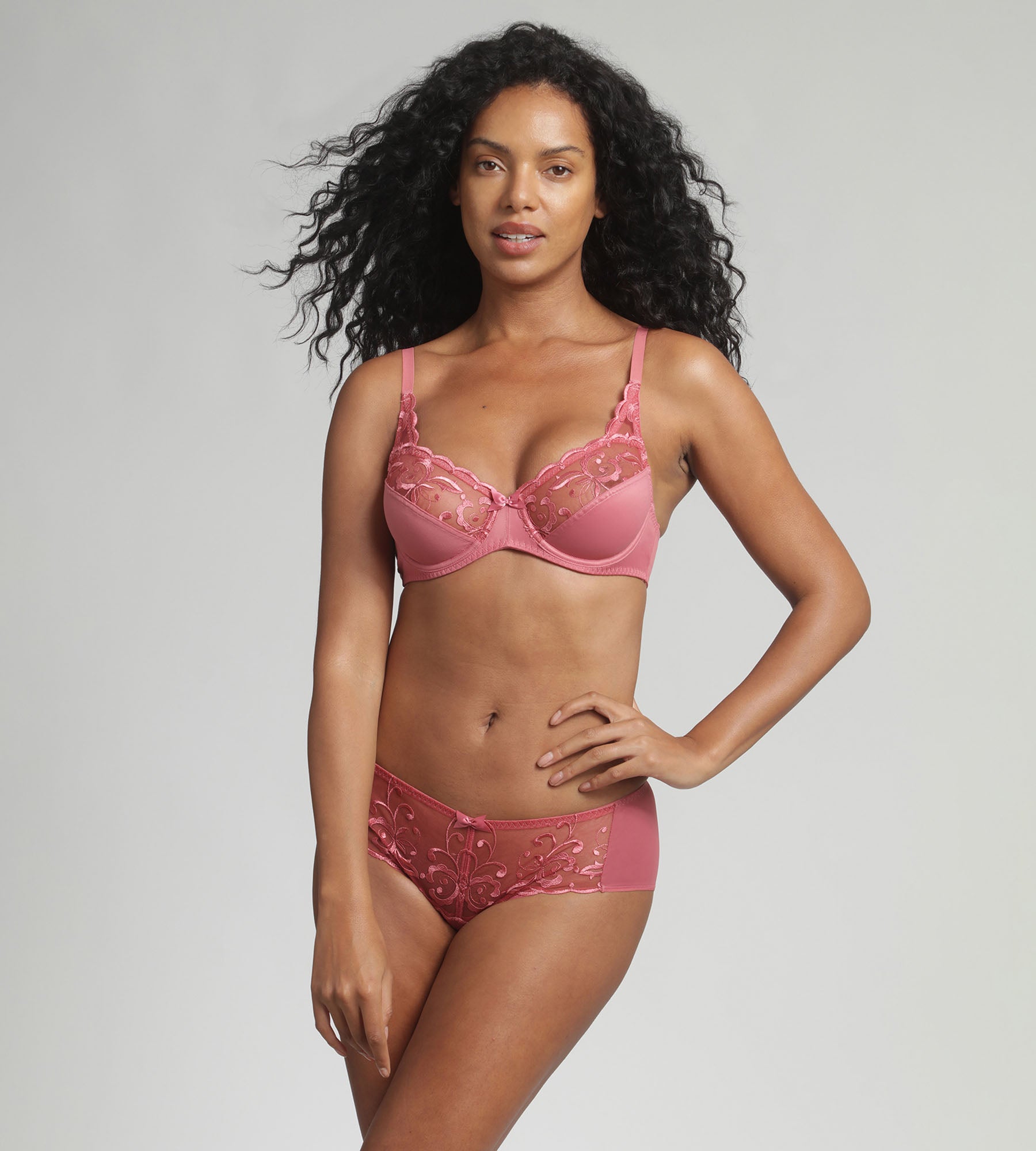 Playtex® Reggiseno con ferretto rosa antico Essential Elegance Embroidery