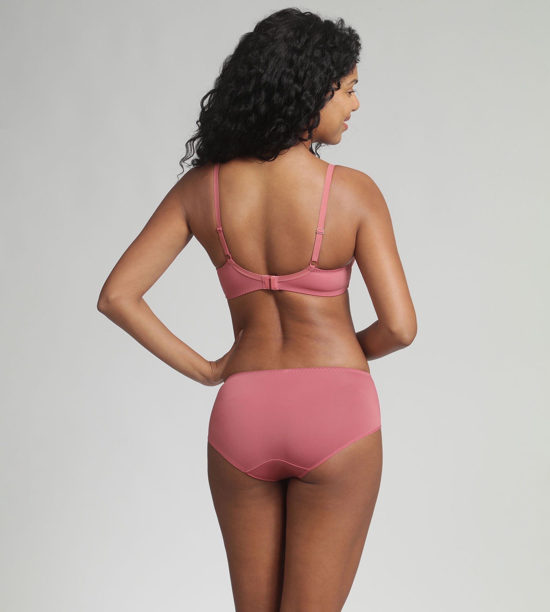 Playtex® Reggiseno con ferretto rosa antico Essential Elegance Embroidery