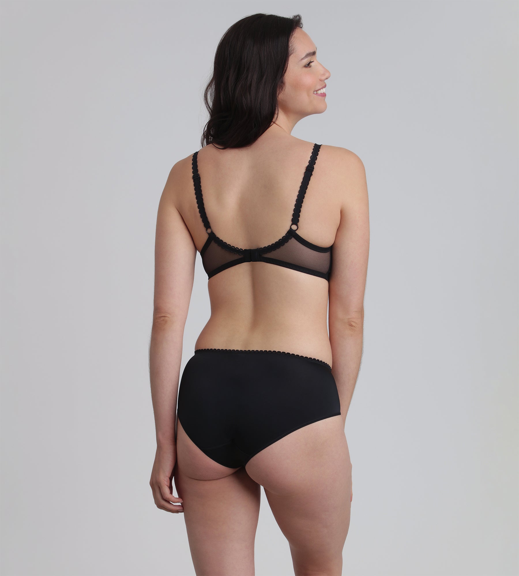 Playtex® Reggiseno spacer con ferretto nero Flowery Lace Riciclato